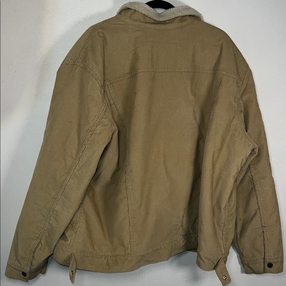 Levi's Men's Beige Sherpa Collar Jacket - Picture 8 of 9
